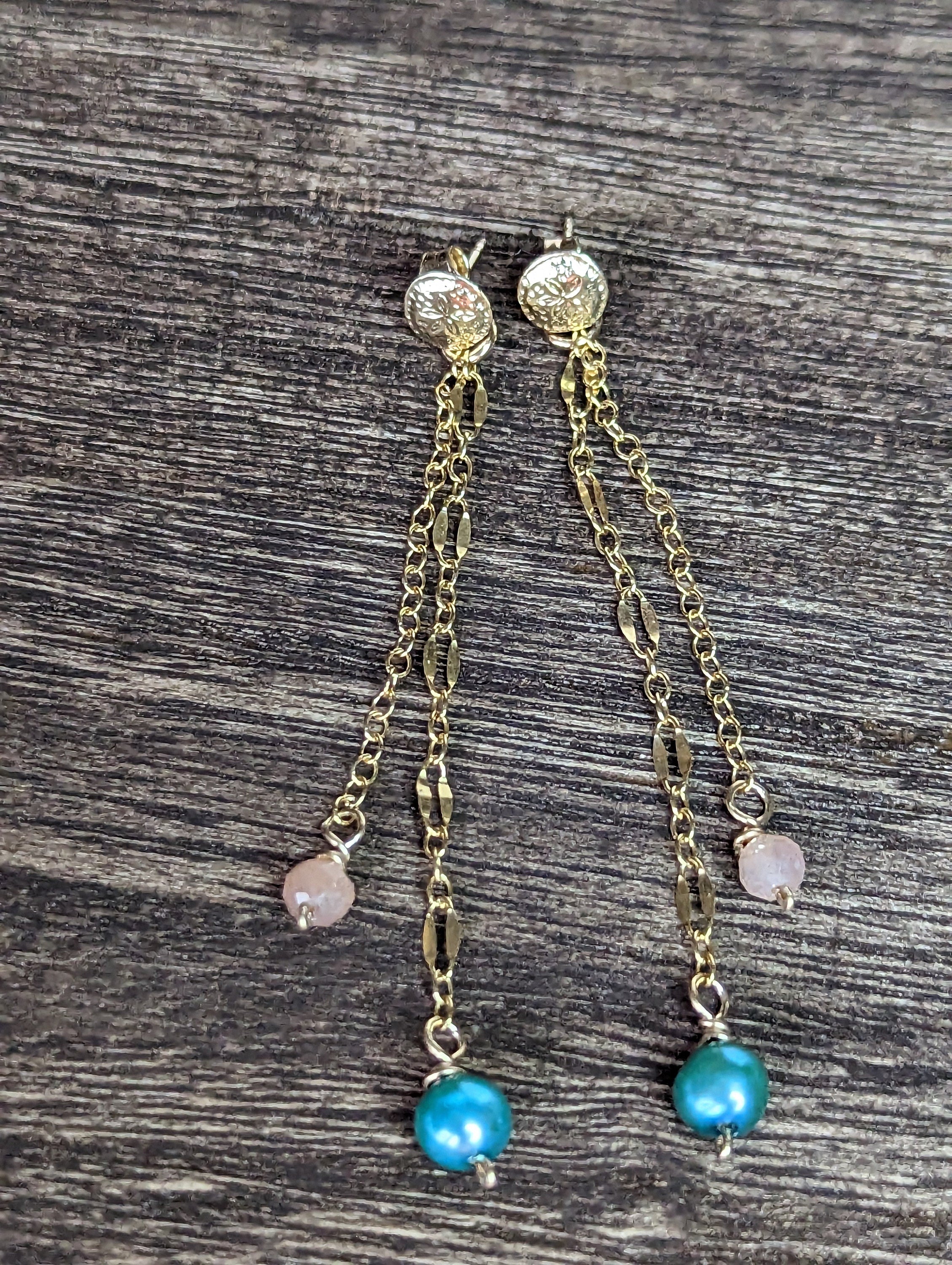 Sand Dollar Backdrop Chain Earrings