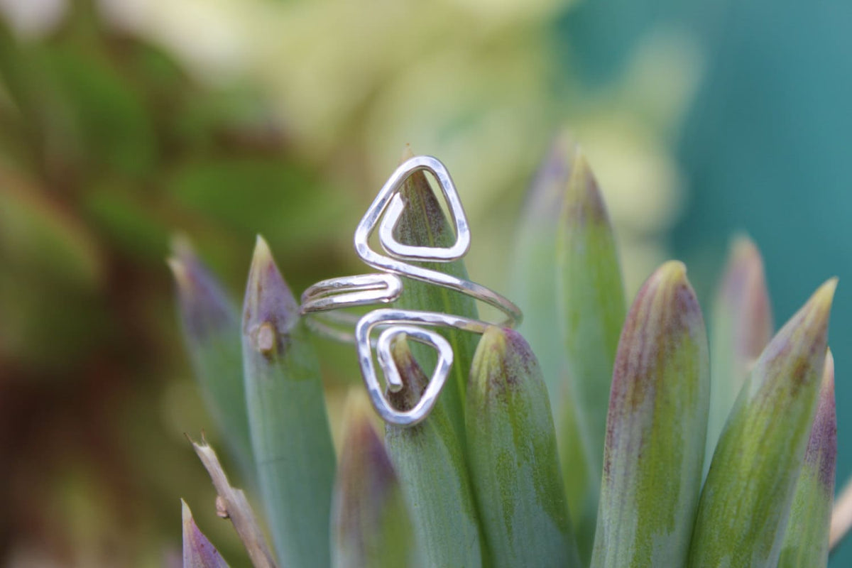 Triangle Toe Ring - Adjustable, Hammered Silver or Gold - Handcrafted Fine Jewelry by ShellDance Designs, Kona Hawaii