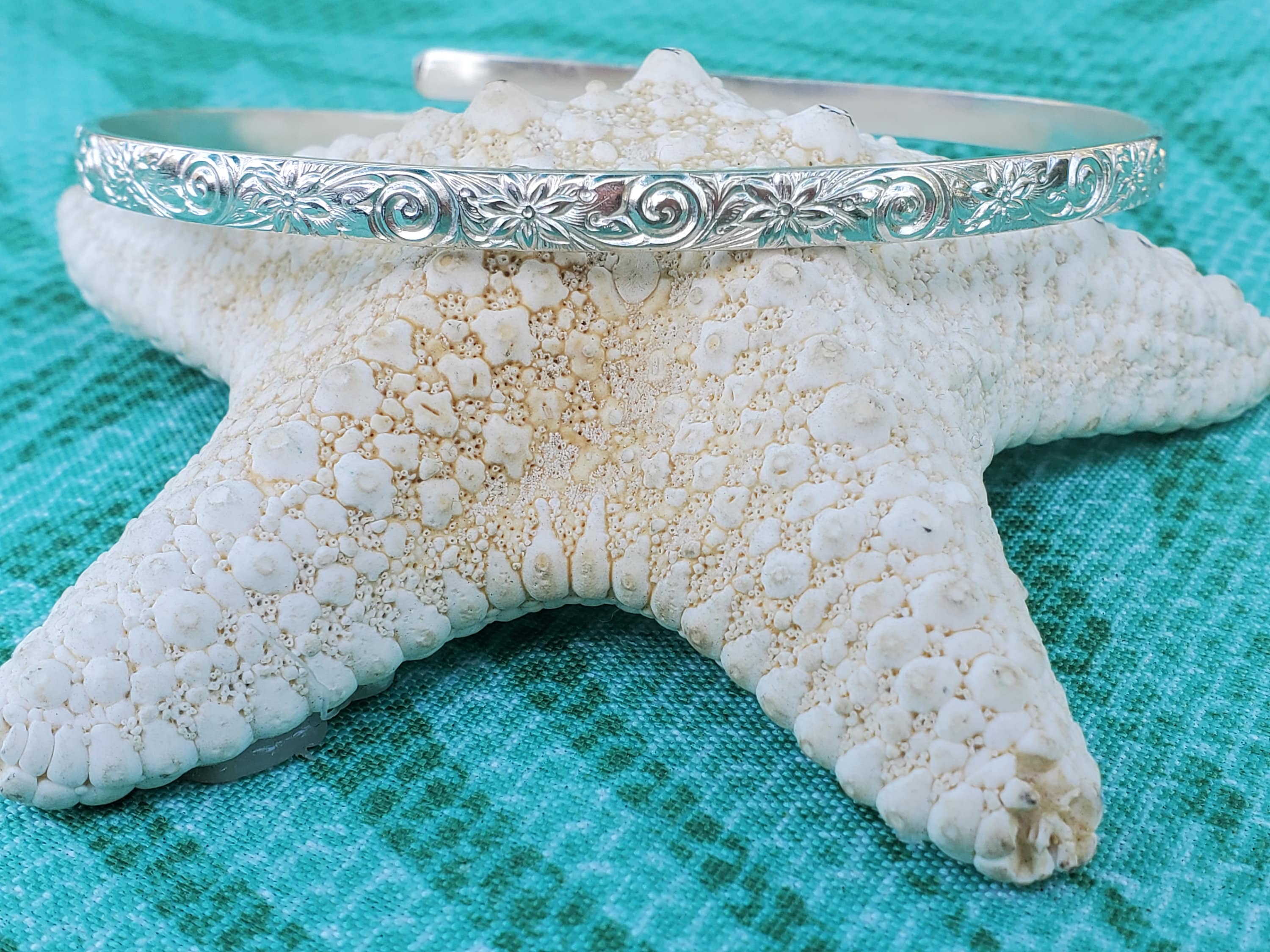 Kanoa Hawaiian Heirloom Arm Cuff - Plumeria Wave Design - Handcrafted Fine Jewelry by ShellDance Designs, Kona Hawaii