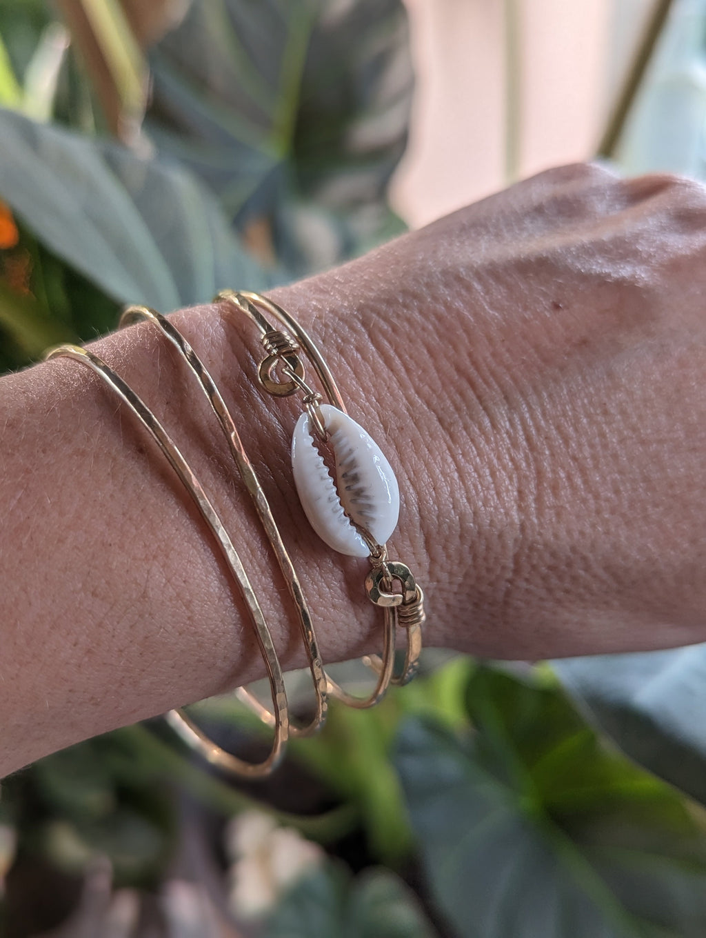Nalu Cowrie Beach Bangle - Pick Your Size - Handcrafted Fine Jewelry by ShellDance Designs, Kona Hawaii