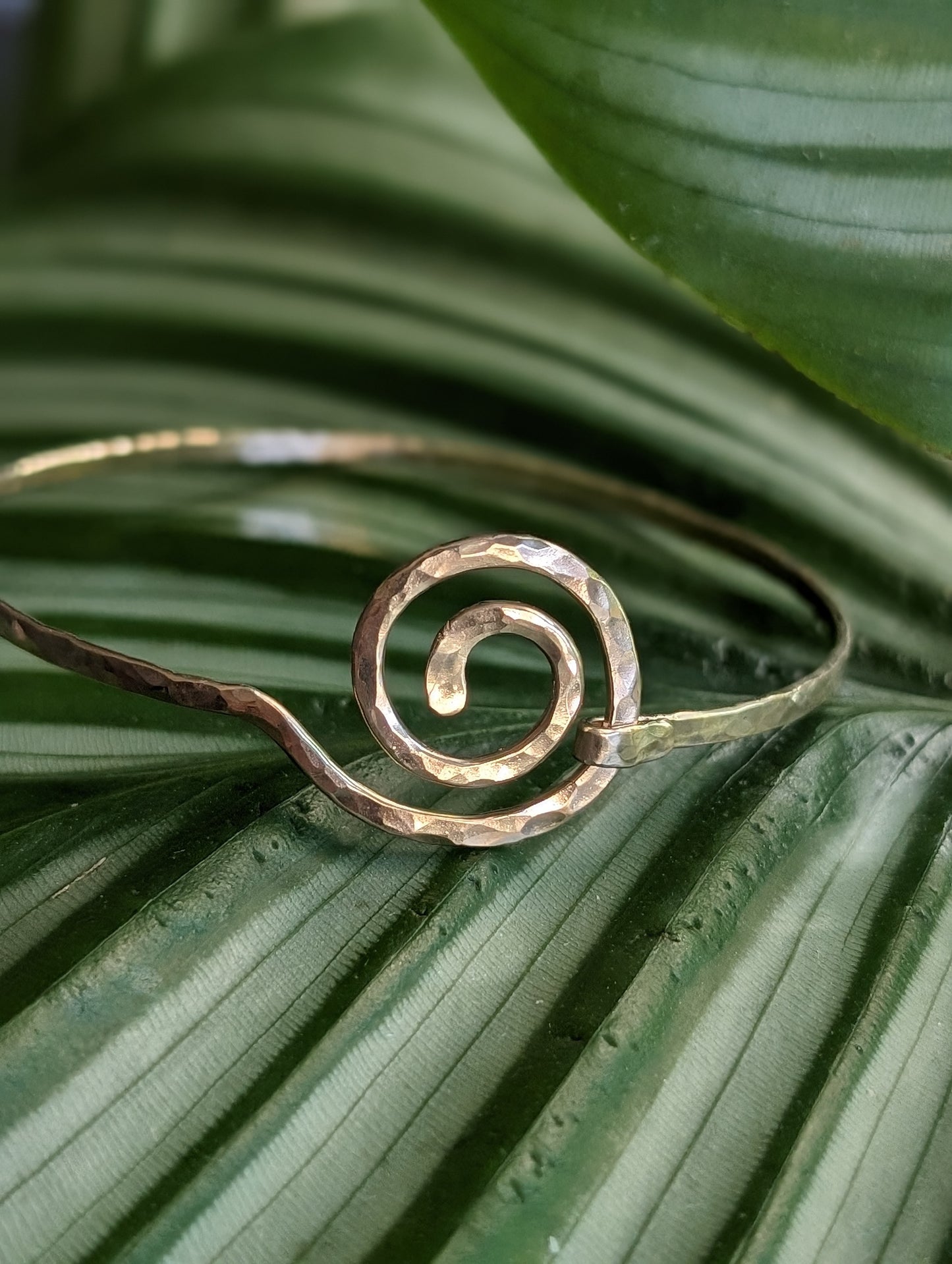 Swirl Beach Bangle