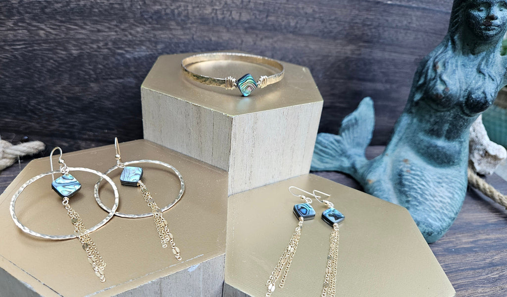 Noelani Mermaid Diamonds Bangle - Handcrafted Fine Jewelry by ShellDance Designs, Kona Hawaii