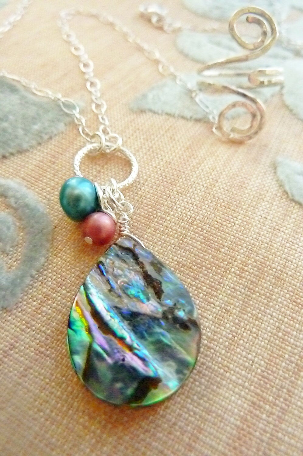 Luana Abalone Anklet - Barefoot & Toe Ring - Handcrafted Fine Jewelry by ShellDance Designs, Kona Hawaii