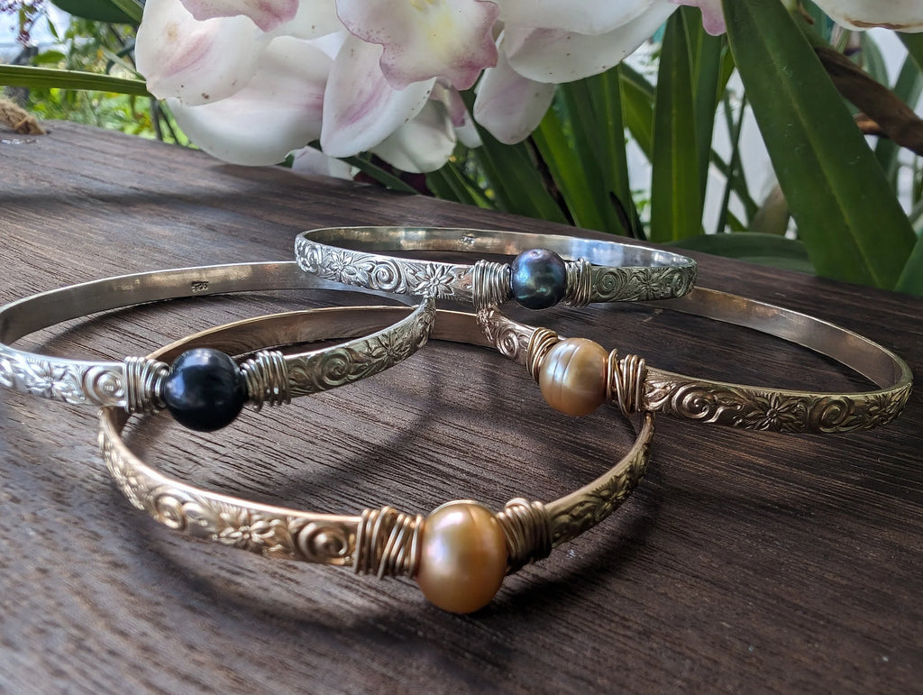Kaiwi Custom Hawaiian Bangle - 14k Gold Filled Or Sterling Silver - Handcrafted Fine Jewelry by ShellDance Designs, Kona Hawaii