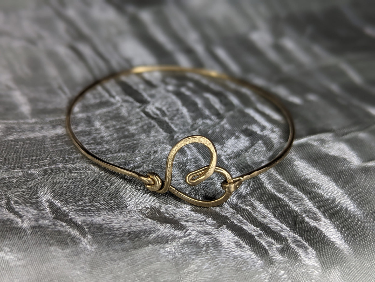 Heart bangle - Pick your Size, Wire and Texture